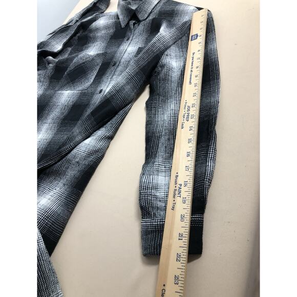 Fashion Nova Women Plaid coat Jacket Medium Mob Wife Boho Vacation Resort Wear - Picture 10 of 10